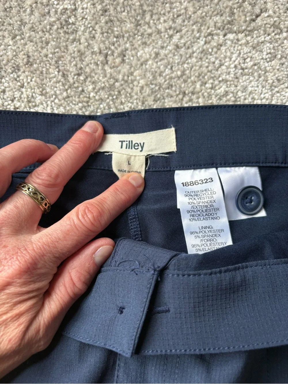 Tilley Women's Navy Flat-Front Skort — Classic Everyday Style